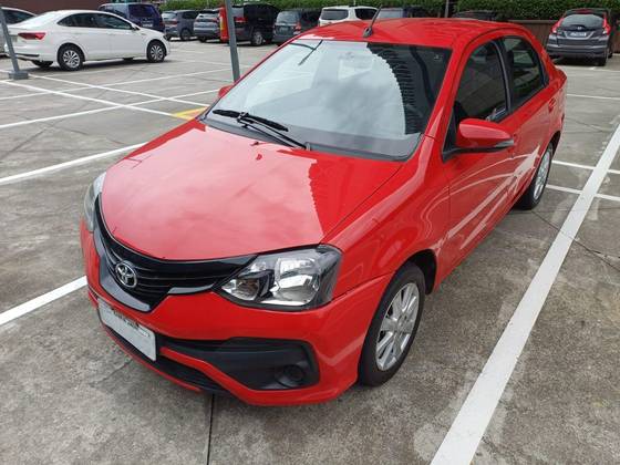 TOYOTA ETIOS 1.5 X PLUS SEDAN 16V FLEX 4P MANUAL